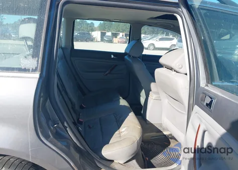 2005 Volkswagen Passat Glx из США, поврежденный, VIN WVWWU63B25E070060